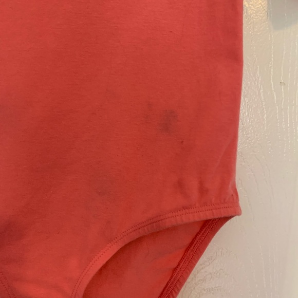 3/30$ Bright pink bodysuit/leotard - Picture 5 of 7